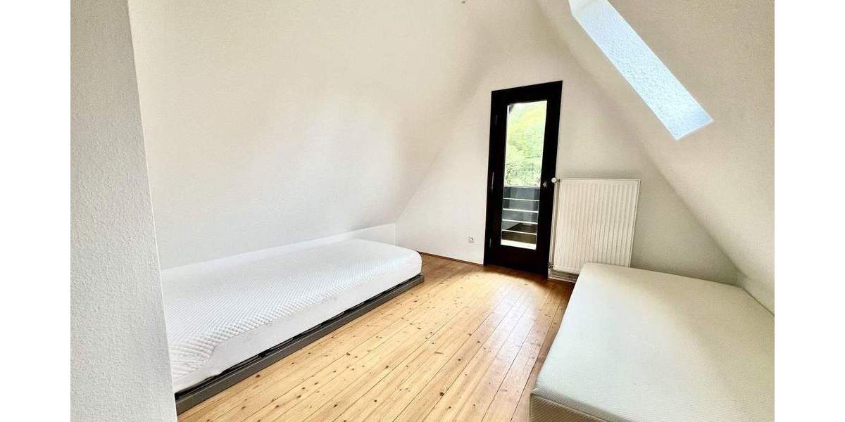 Mehrfamilienhaus, Wohnhaus Bad Soden Altenhain - 4 Zimmer, 90 m&sup2;, 800&euro; | Angebot:25720668