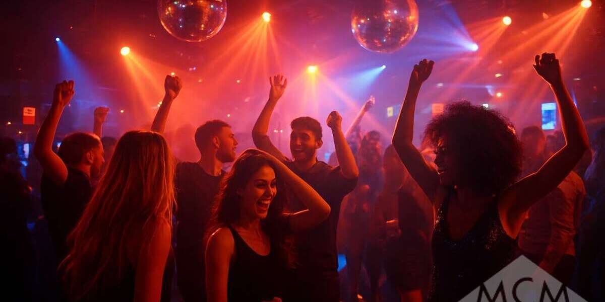 Gastronomie in Frankfurt 3.894,24 € 200 m² zimmer