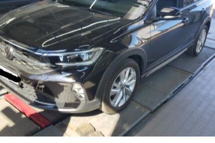 VW Taigo 29.994 km 22.480 &euro; Hanau 63452