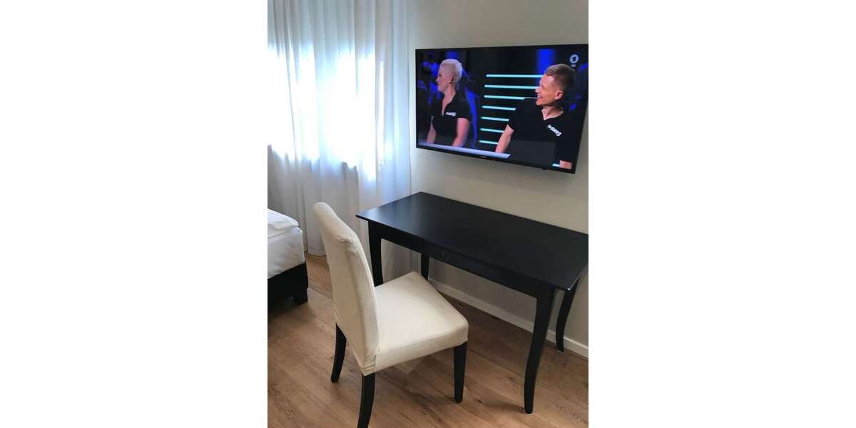 Zimmer Frankfurt am Main Ginnheim - 2 Zimmer, 1.100&euro; | Angebot:24480521