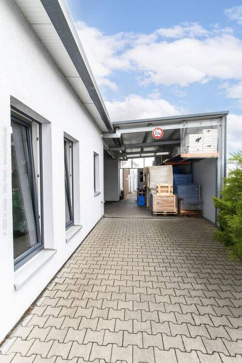 Attraktive Produktions, Büro- und Lagerflächen mit flexiblen Nutzungsmöglichkeiten in Seligenstadt