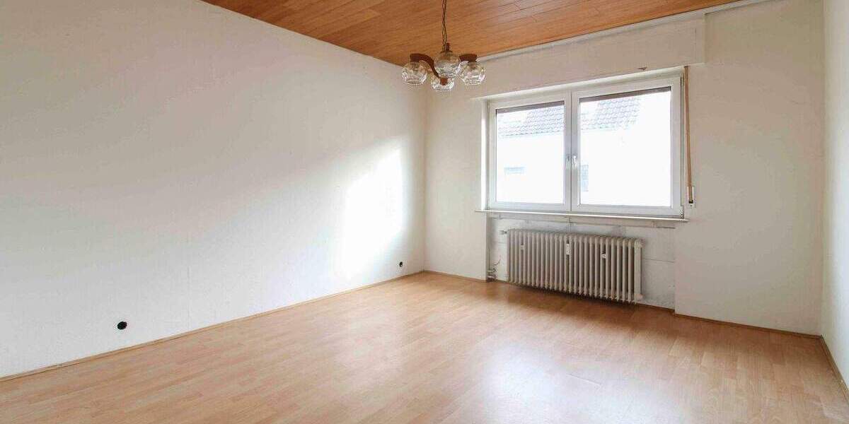 Einfamilienhaus Hanau Großauheim - 6 Zimmer, 299.000&euro; | Angebot:25715899