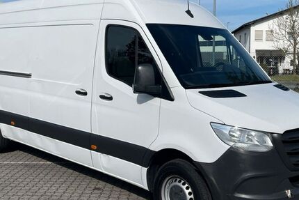 Mercedes-Benz Sprinter 130.500 km 16.980 &euro; Langen 63225
