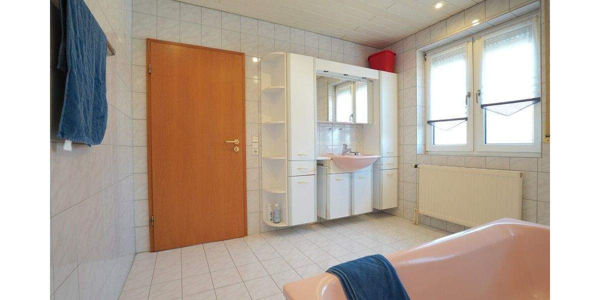 Einfamilienhaus Kelkheim (Taunus) Kelkheim - 9 Zimmer, 294 m&sup2;, 997.000&euro; | Angebot:25739544