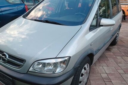 Opel Zafira 220.000 km 1.200 &euro; Frankfurt am Main 65933