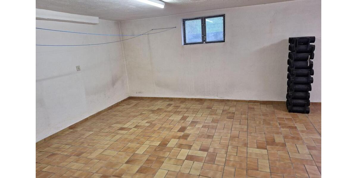 Helle, großzügige 3-Zimmer-Wohnung mit Balkon in Top-Lage - ruhig, aber zentral 3 zimmer