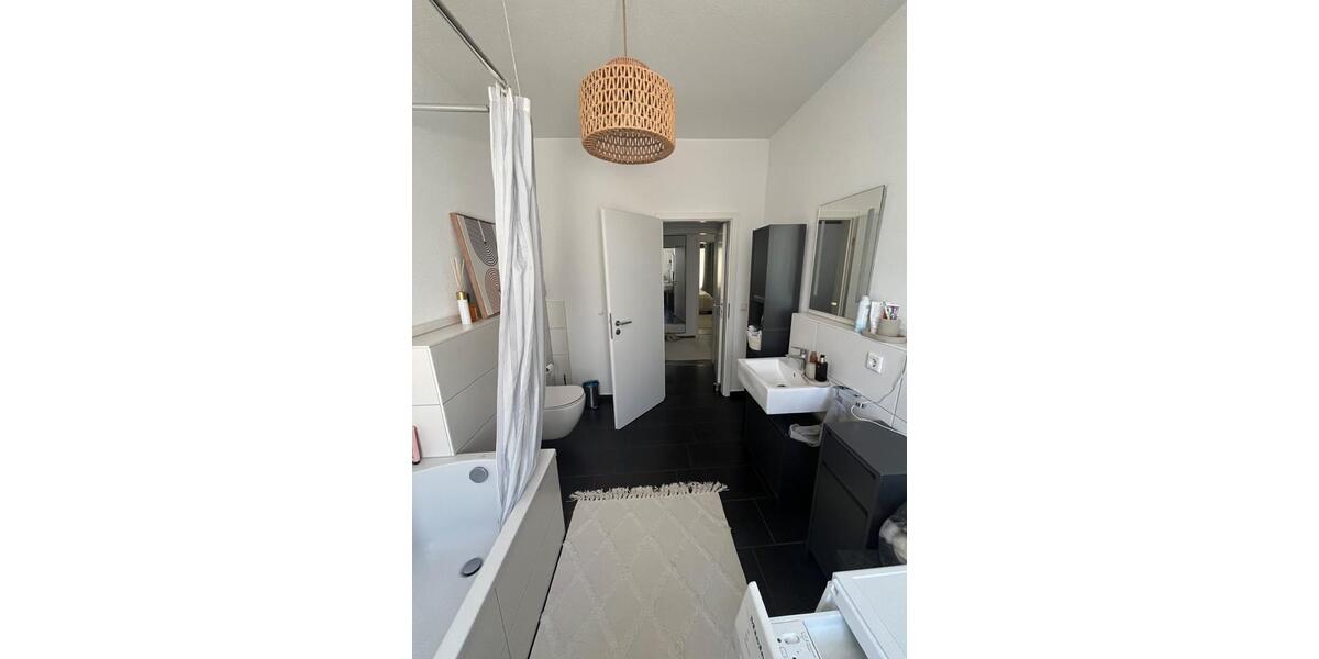 Etagenwohnung Offenbach am Main Hafen - 2 Zimmer, 66 m&sup2;, 910&euro; | Angebot:26406496