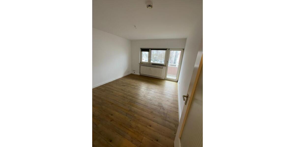 Hochparterre Eschborn - 1 Zimmer, 29 m&sup2;, 135.000&euro; | Angebot:26256487