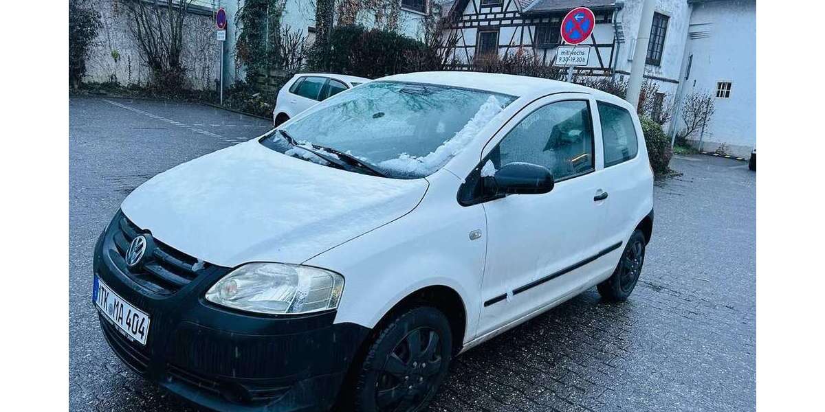 VW Fox 162.000 km 970 &euro; Sulzbach Taunus 65843