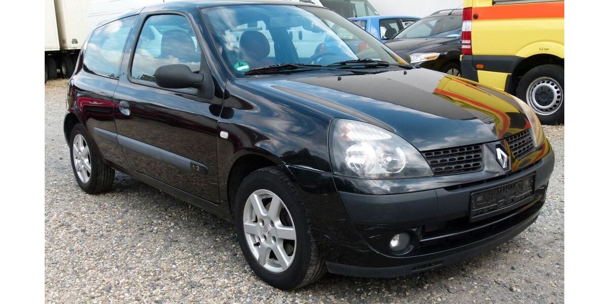 Renault Clio 224.000 km 1.500 &euro; Rosbach v.d.H. 61191