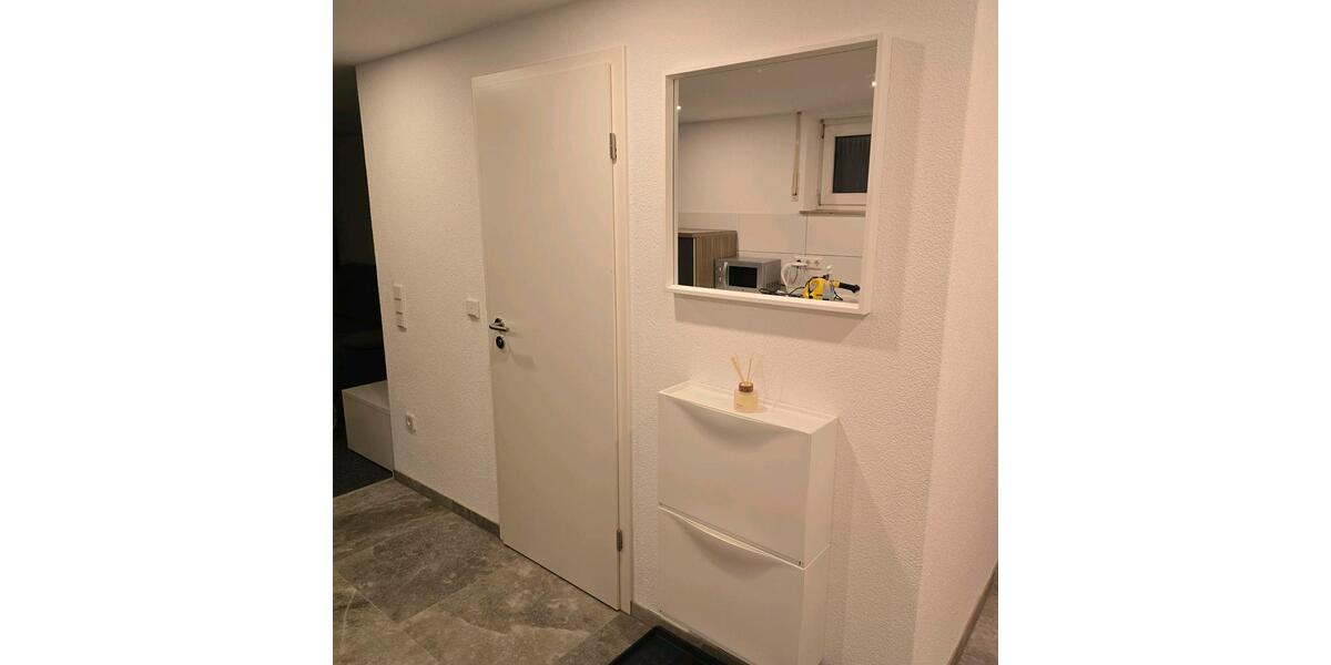 Wohnung voll Möbiliert. 1 zimmer