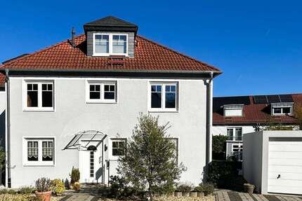 Haus Bad Vilbel - 7 Zimmer, 207 m&sup2;, 1.099.000&euro; | Angebot:26100136