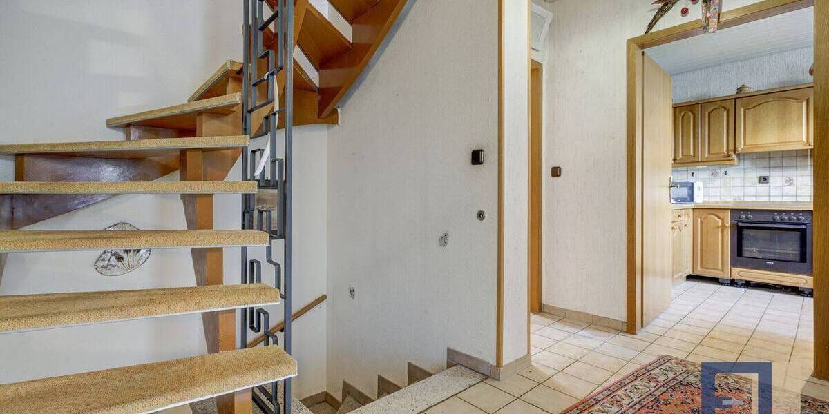 Reihenmittelhaus Bischofsheim - 5 Zimmer, 123 m&sup2;, 299.950&euro; | Angebot:26751033
