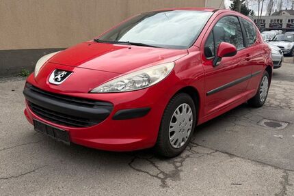 Peugeot 207 149.500 km 1.500 &euro; FRANKFURT 65933