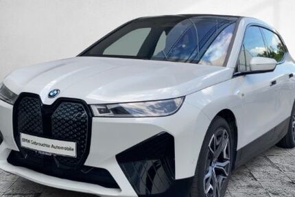 BMW iX 21.419 km 67.980 &euro; Frankfurt 60314