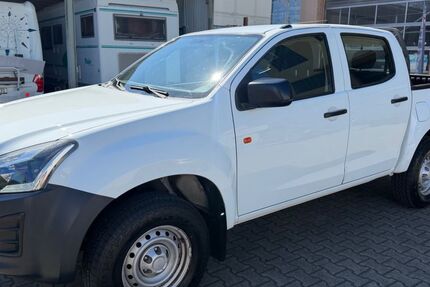 Isuzu D-Max 160.000 km 12.990 &euro; Frankfurt am Main 65933