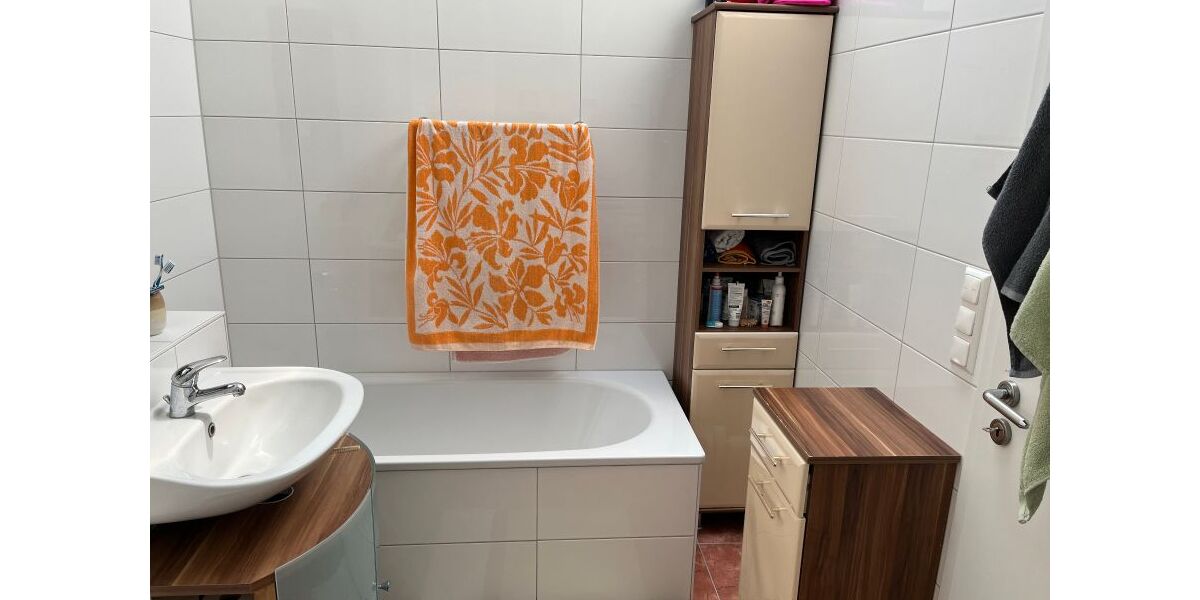 Provisionsfrei* RMH mit Garten und Stellplatz, Effizienzklasse A+ - Reihenmittelhaus Hanau Lamboy | Angebot:27301471