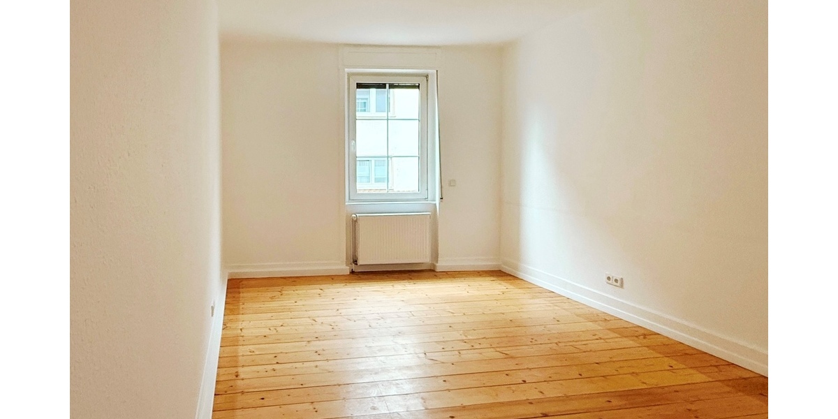 Sanierte Stilaltbauwohnung mit Terrasse und eigenem Garten in Mainnähe - Frankfurt-Griesheim 3 zimmer
