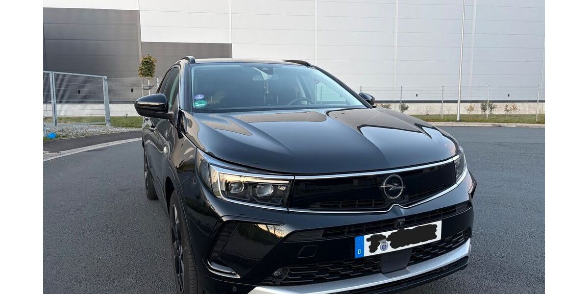 Opel Grandland (X) 51.760 km 21.500 &euro; Frankfurt 60529