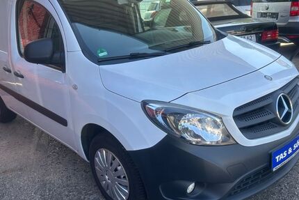 Mercedes-Benz Citan 160.400 km 6.900 &euro; Hanau 63452