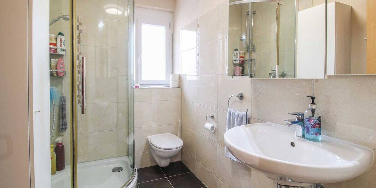 Reihenendhaus Frankfurt am Main Schwanheim - 5 Zimmer, 145 m&sup2;, 949.000&euro; | Angebot:26643492