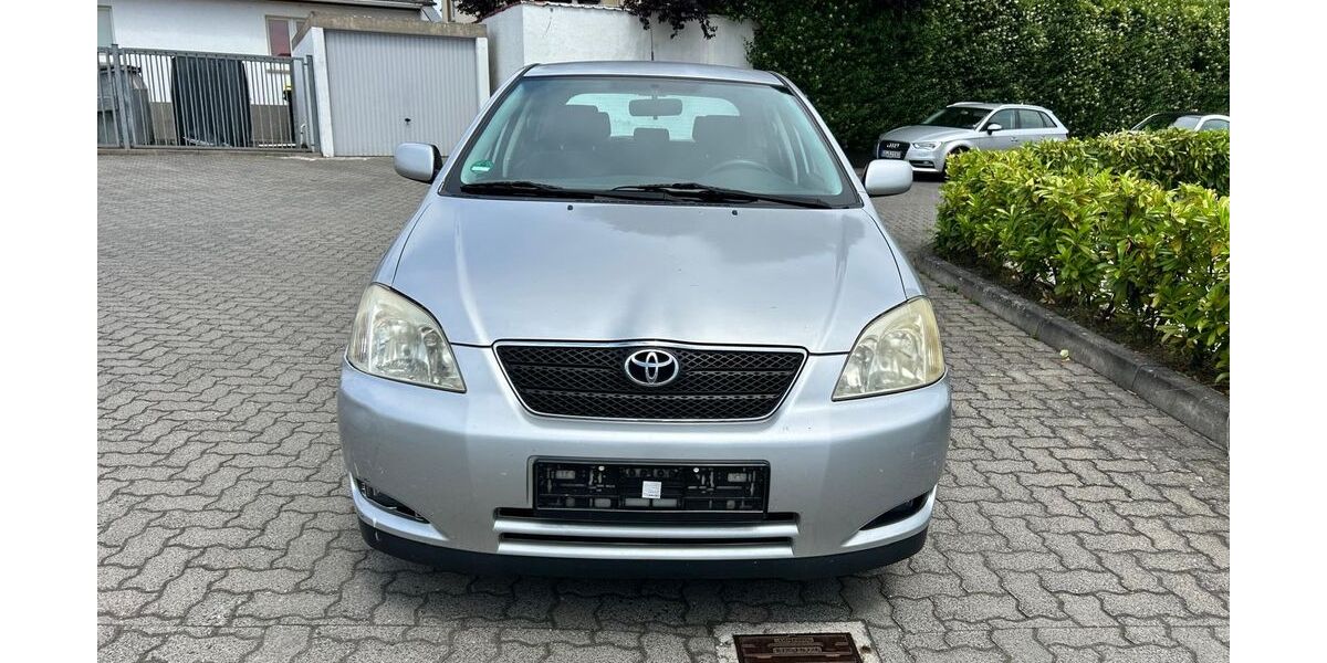 Toyota Corolla 98.000 km 2.650 &euro; Friedberg 61169