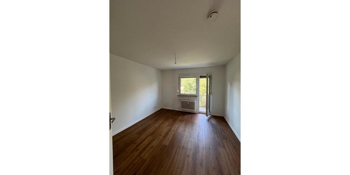 Etagenwohnung Frankfurt am Main - 2 Zimmer, 45 m&sup2;, 644&euro; | Angebot:26235590