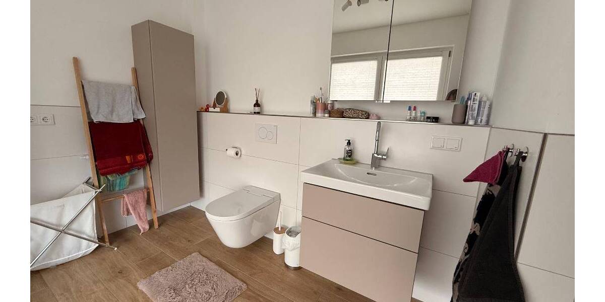 Terrassenwohnung Karlstein am Main Dettingen - 4 Zimmer, 126 m&sup2;, 1.400&euro; | Angebot:26909954