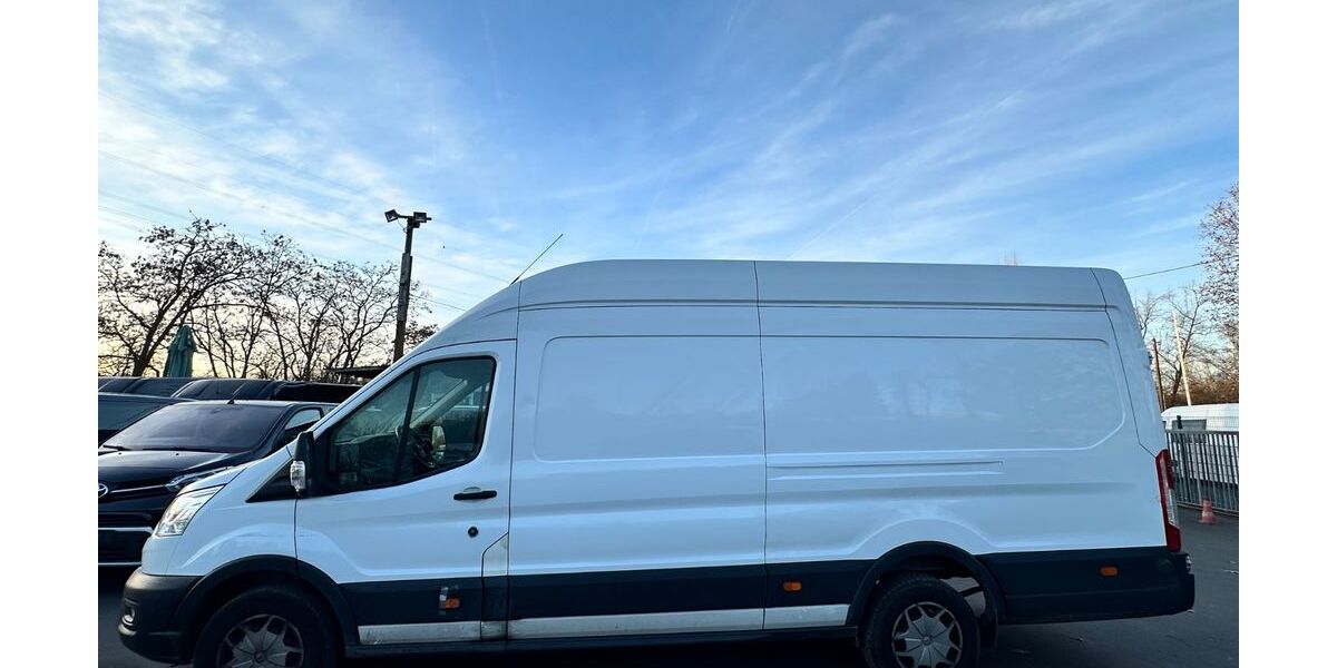 Ford Transit 160.000 km 14.999 &euro; Frankfurt am Main 60486
