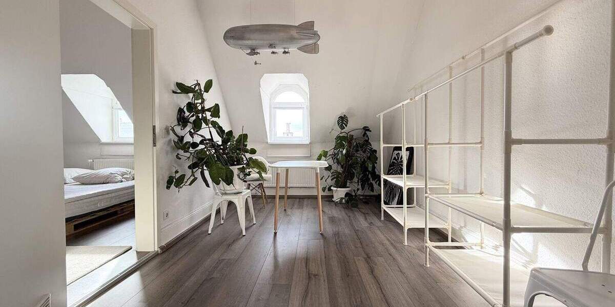 Etagenwohnung Frankfurt am Main Höchst - 3 Zimmer, 92 m&sup2;, 1.850&euro; | Angebot:23433498