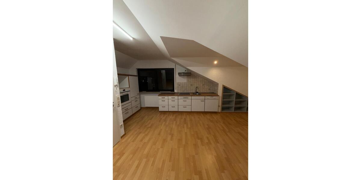 Dachgeschoßwohnung Darmstadt Darmstadt-Nord - 1 Zimmer, 55 m&sup2;, 550&euro; | Angebot:25592143
