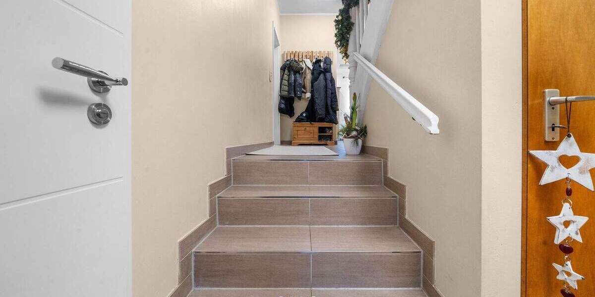 Doppelhaushälfte Hattersheim am Main Hattersheim - 6 Zimmer, 158 m&sup2;, 649.000&euro; | Angebot:25737433