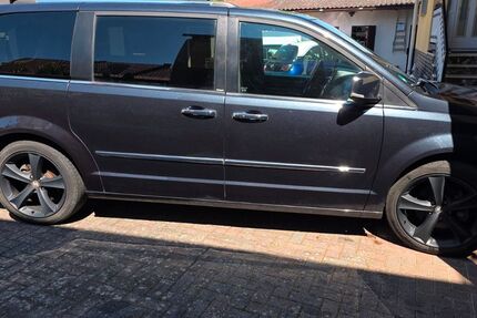 Lancia Voyager 130.000 km 12.000 &euro; Groß-Gerau dornheim 64521