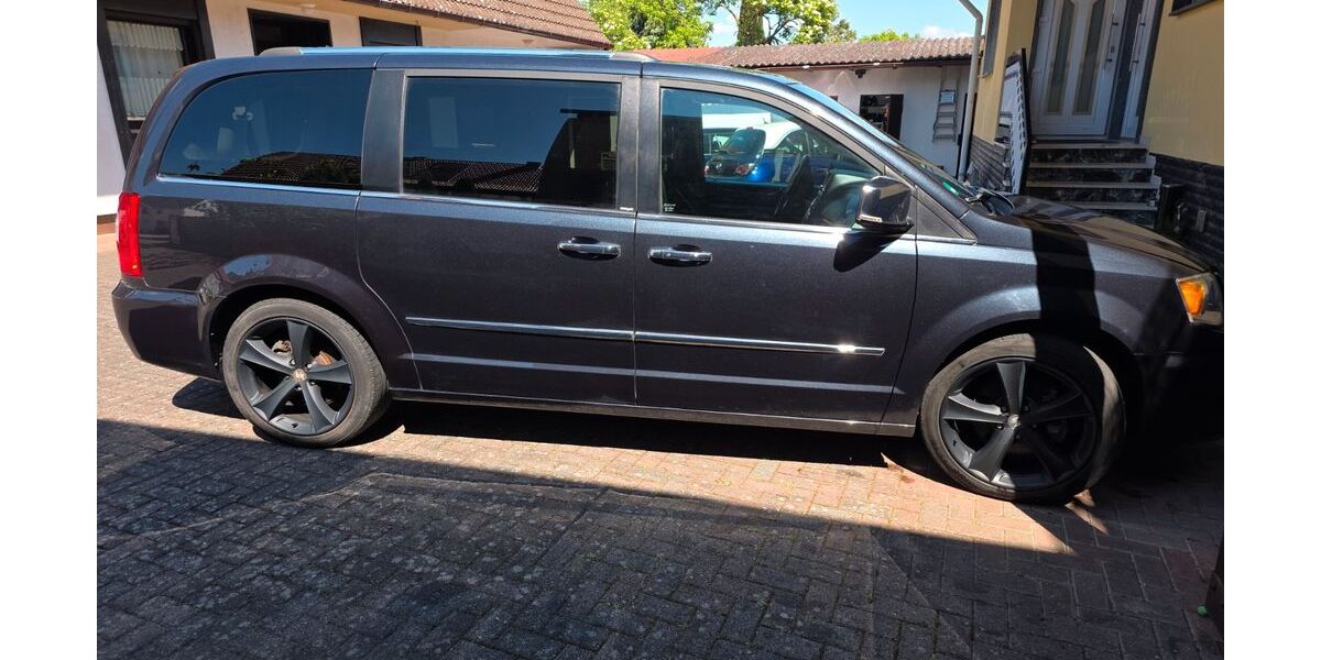 Lancia Voyager 130.000 km 12.000 &euro; Groß-Gerau dornheim 64521