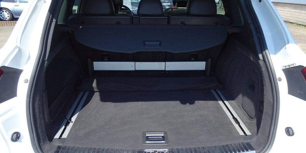 Porsche Cayenne S 4,2l Diesel Pano, Navi, 21 Zoll, Standhe 232.000 km 21.590 &euro; Rodgau 63110