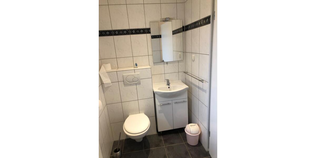 Möbiliertes Zummer an Wochenendheimfahrer in Hanau Großauheim 1 zimmer