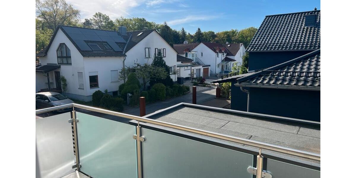 Etagenwohnung Offenbach am Main Bieberer Berg - 3 Zimmer, 85 m&sup2;, 1.300&euro; | Angebot:26348431