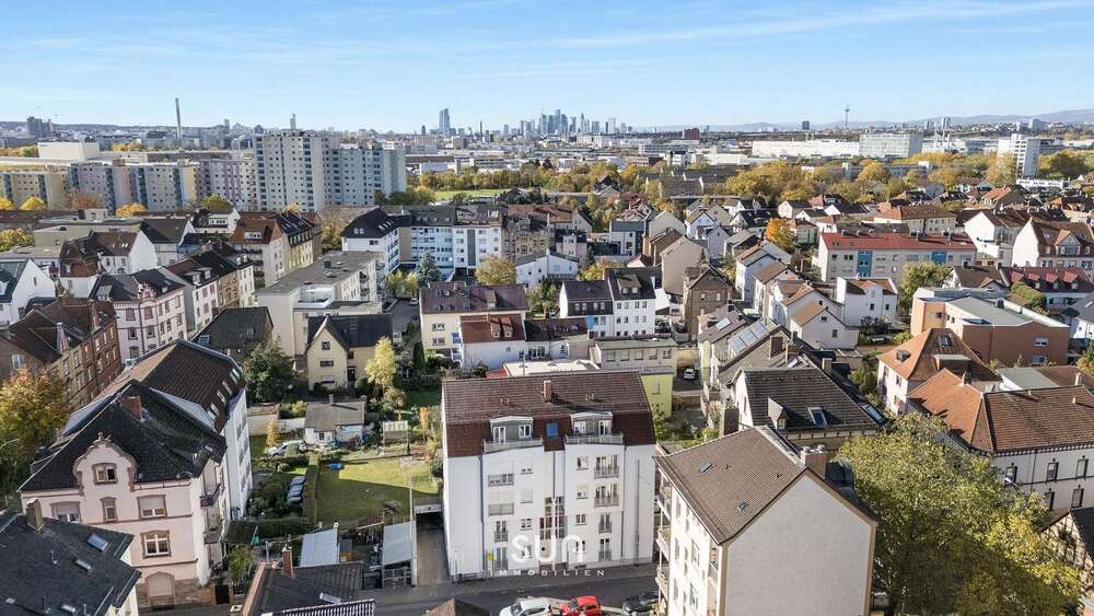Wohnung zum Kaufen in Frankfurt am Main 299.000 € 74 m² 2 zimmer