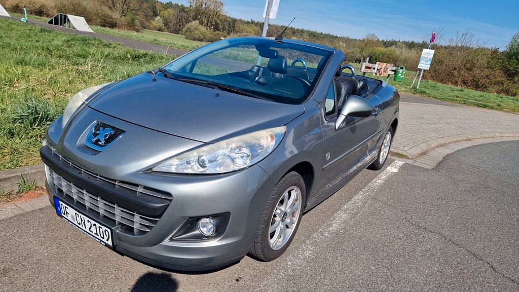 Peugeot 207 204.950 km 1.950 &euro; Mühlheim am Main 63165