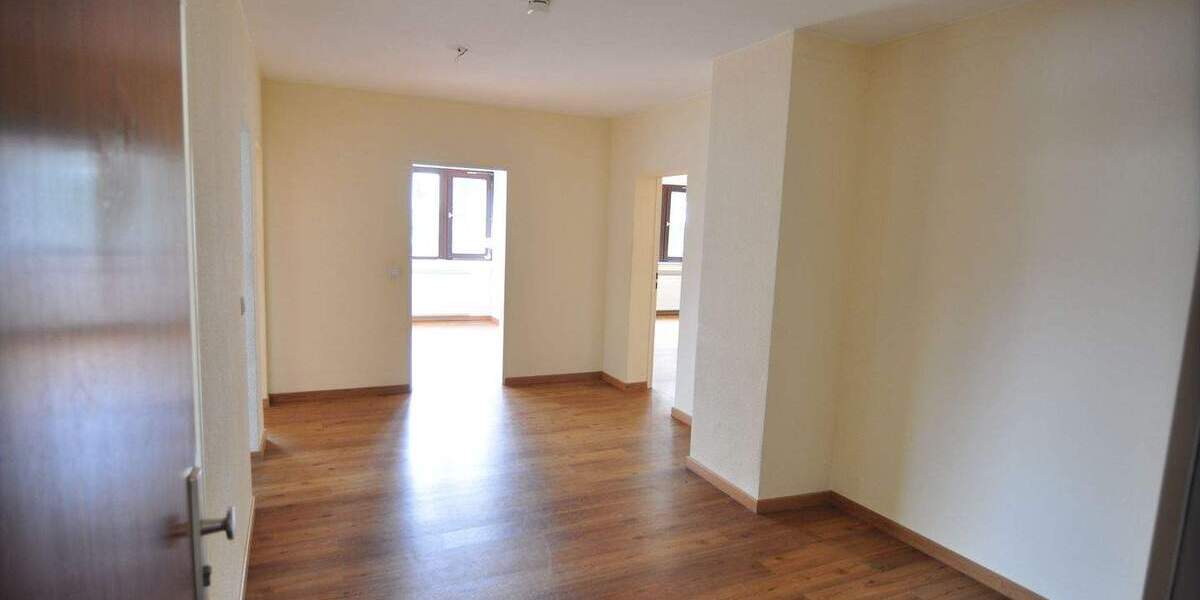 Etagenwohnung Kriftel - 3 Zimmer, 91 m&sup2;, 1.100&euro; | Angebot:24974583