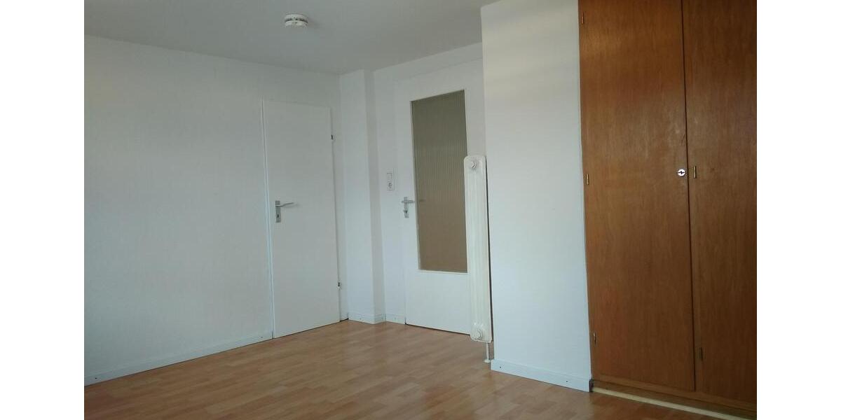 Dachgeschoßwohnung Alzenau - 2 Zimmer, 45 m&sup2;, 500&euro; | Angebot:25750711