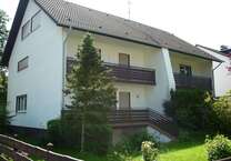 Haus zum Mieten in Offenbach-Rumpenheim 2.300 € 250 m²