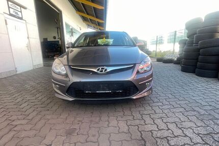 Hyundai i30 197.750 km 2.390 &euro; Hanau 63450