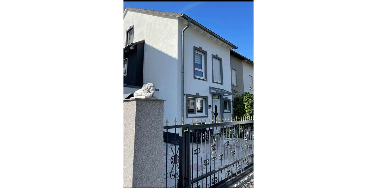 Haus zum Kaufen in Frankfurt 795.000 € 163 m² 6 zimmer