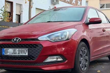 Hyundai i20 133.500 km 7.500 &euro; Hainburg 63512