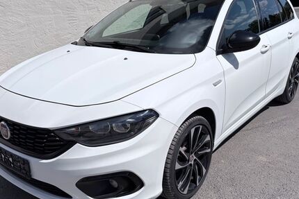 Fiat Tipo 157.024 km 6.999 &euro; Friedrichsdorf 61381