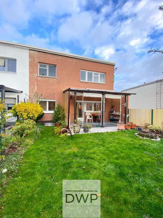 Haus zum Kaufen in Frankfurt am Main 499.000 € 92.85 m²