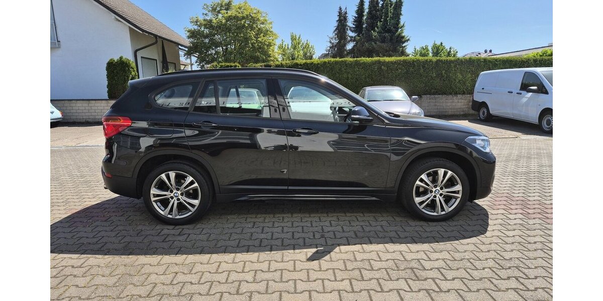 BMW X1 xDrive 18 d Panoramadach, LED, Navigation 112.150 km 16.490 &euro; Rodgau 63110