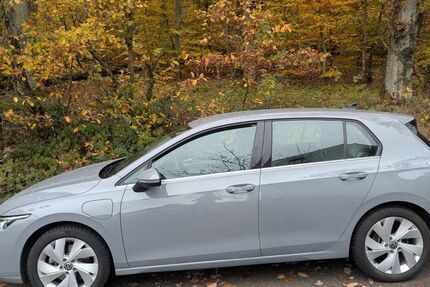 VW Golf 58.200 km 19.900 &euro; Kronberg im Taunus 61476