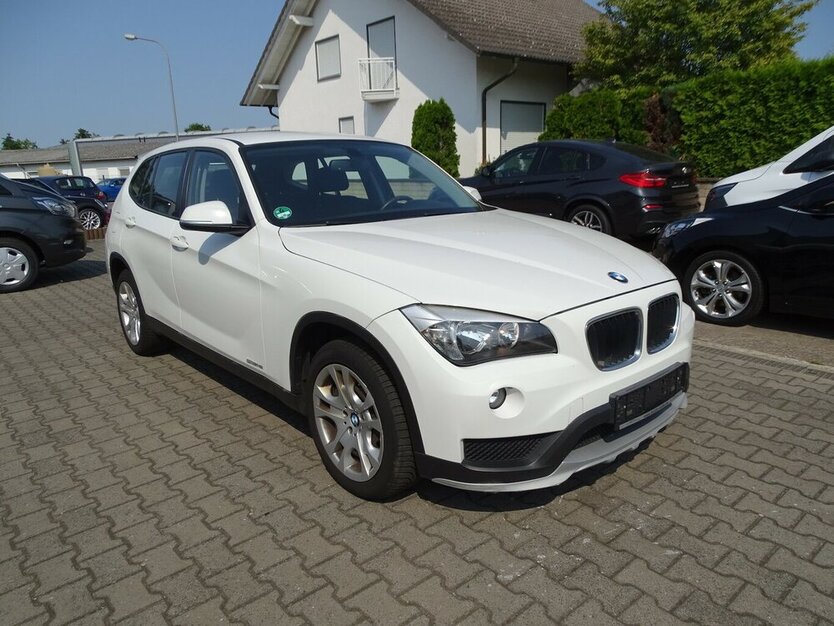 BMW X1 1.8l i sDrive, Steptronic, Sitzheizung, PDC hin 154.921 km 8.690 € Rodgau 63110